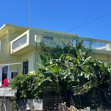 宮古島ゲストハウス　マウイ Miyakojima  Exterior photo